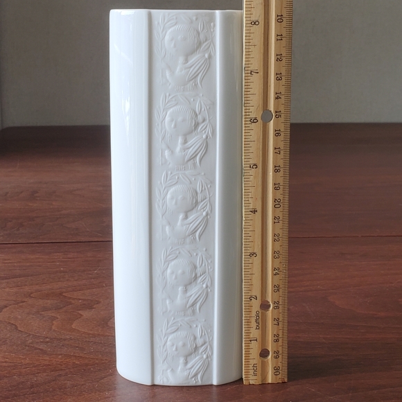 Vtg Rosenthal Bjorn Wiinblad Studio Line Faces in Relief White Porcelain Vase - Picture 7 of 8